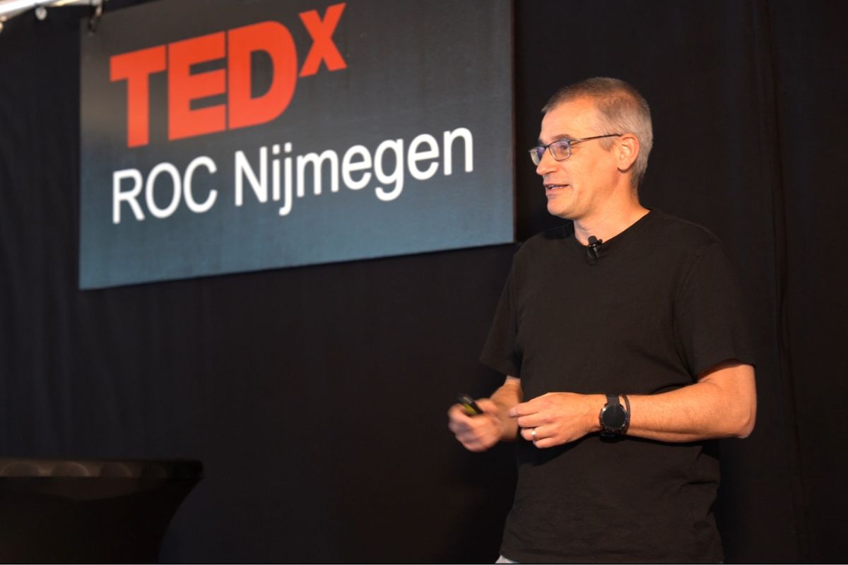 Guus Witjes speaking at TEDx Nijmegen